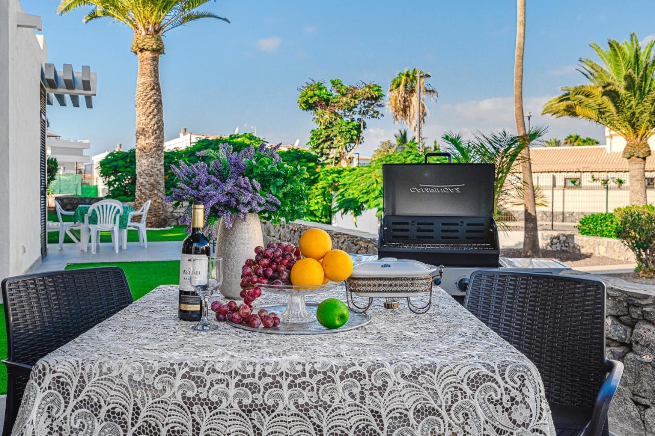 Bungalow -2 Minute From The Beach. Playa de las Americas  Esterno foto