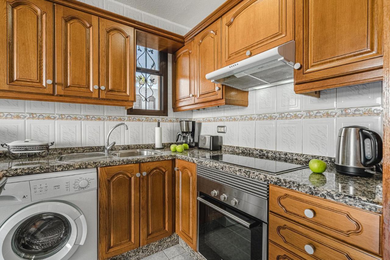 Bungalow -2 Minute From The Beach. Playa de las Americas  Esterno foto